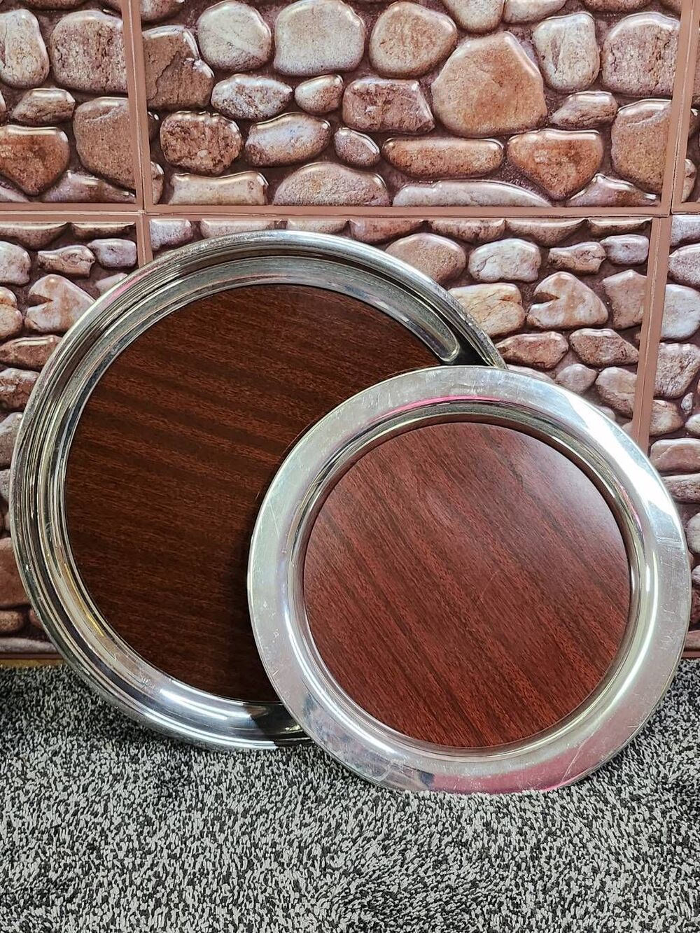 Wm Rogers Oneida Silversmiths Round Serving Trays